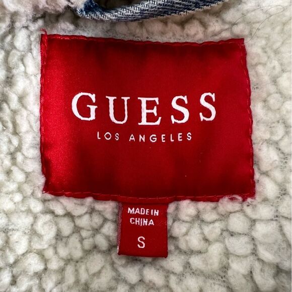 GUESS Sherpa-Lined Denim Trucker Jacket - Picture 5 of 10